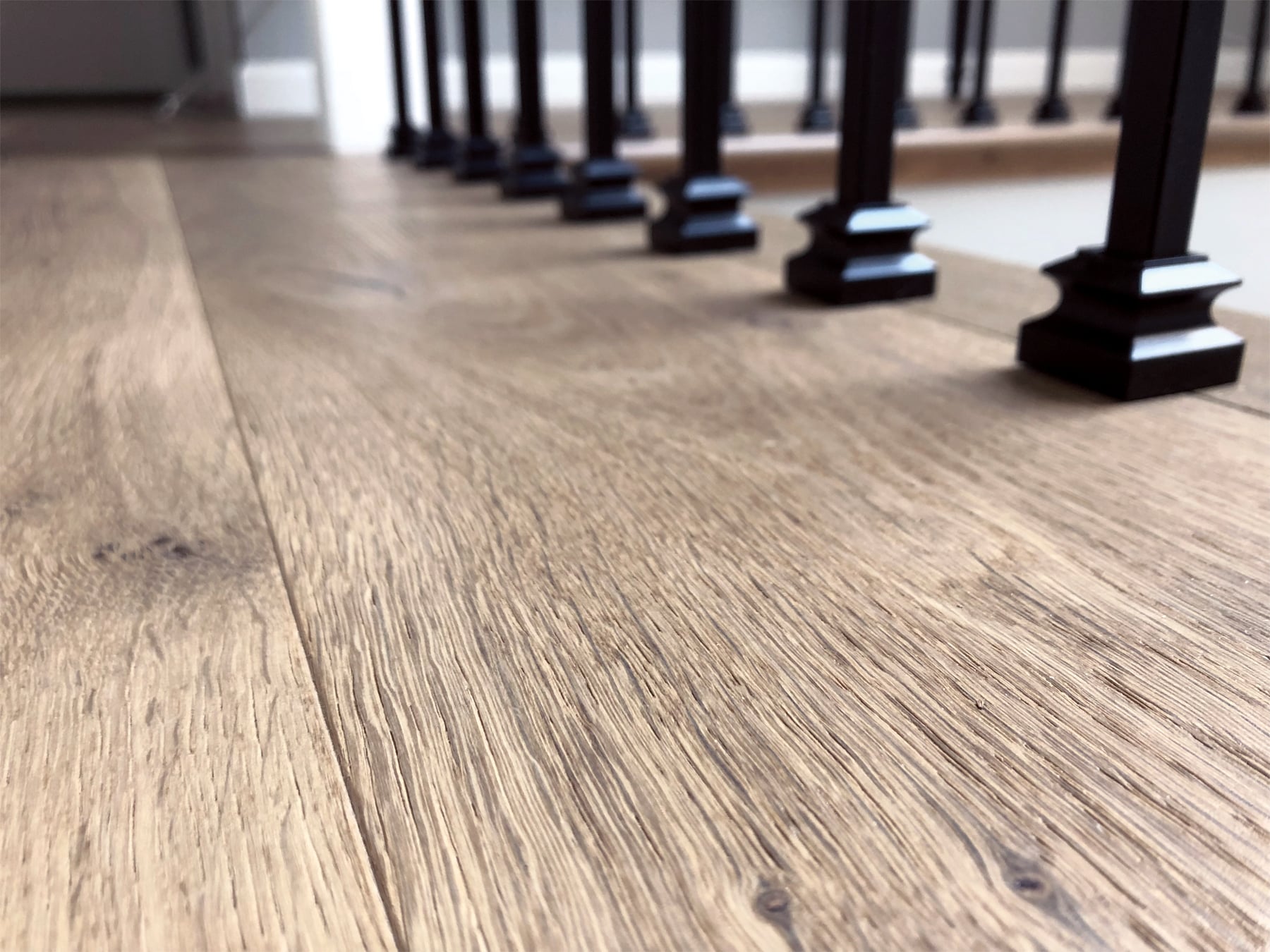 Fume - Engineered Hardwood / Allwood.